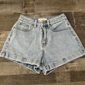 PacSun Light Blue Mom Short Jeans